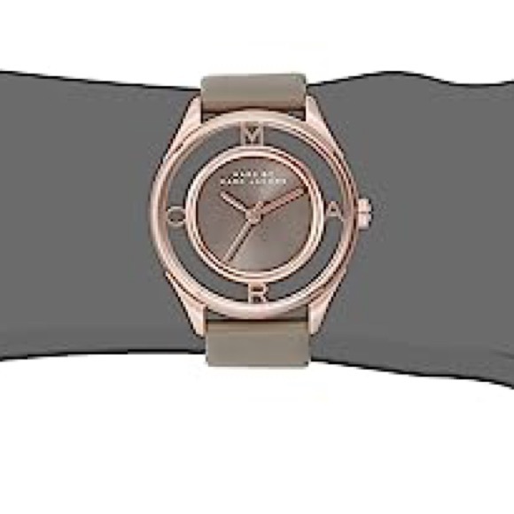 Marc by Marc Jacobs Rose-Gold and Gray Leather Watch - Picture 2 of 8